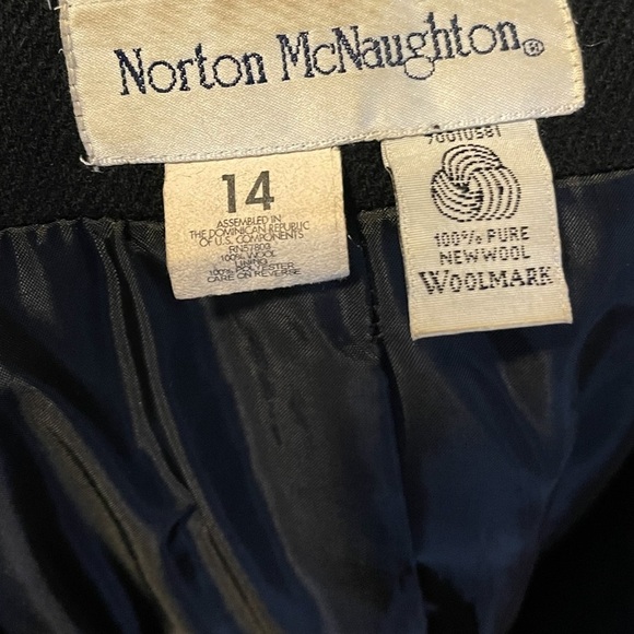 Vintage 100% Pure Wool 3 Button Black Blazer‎ By Norton McNaughton Size: 14 - Picture 5 of 8